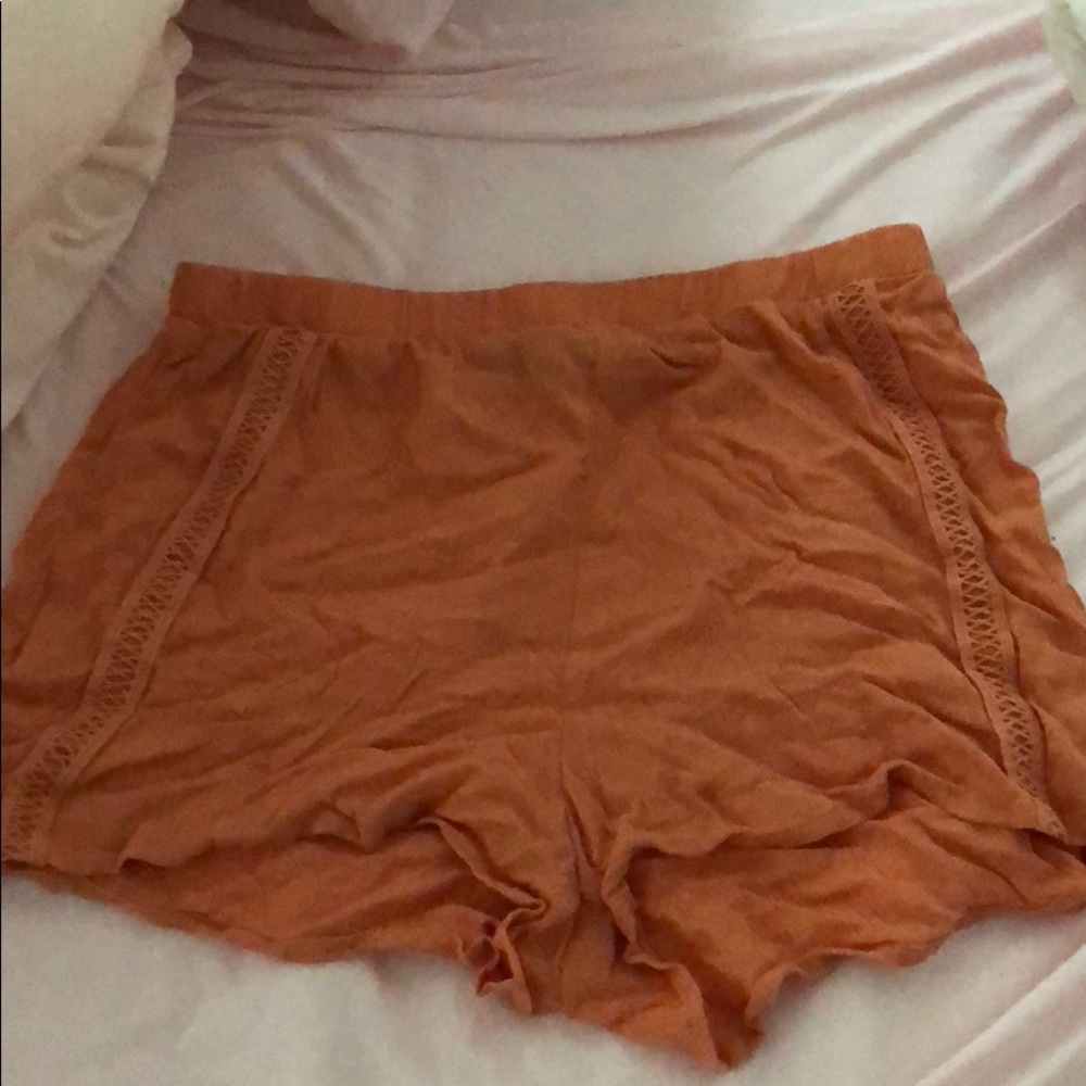 Kendall and Kylie matching orange set